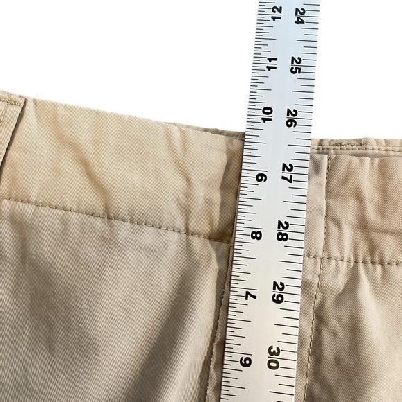 GAP Factory Favorite Chino Shorts Light Tan Khaki Size 12 Style 555022 3.5” - Picture 3 of 10